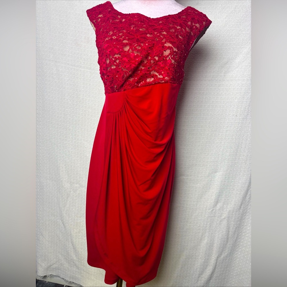 Connected Apparel Red‎ Asymmetrical Lace Dress